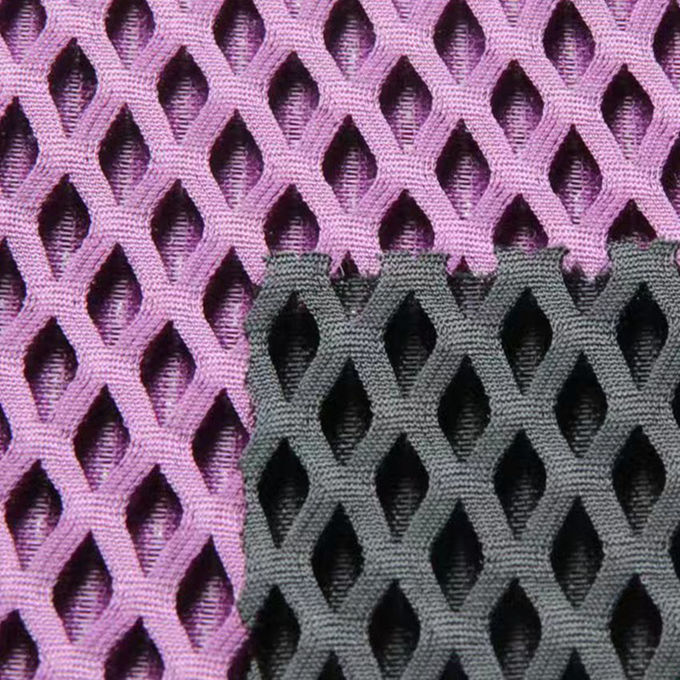 호흡성 100% 폴리에스터 스포츠  Mesh 천 3D  Mesh 천 10MM - 20MM 1