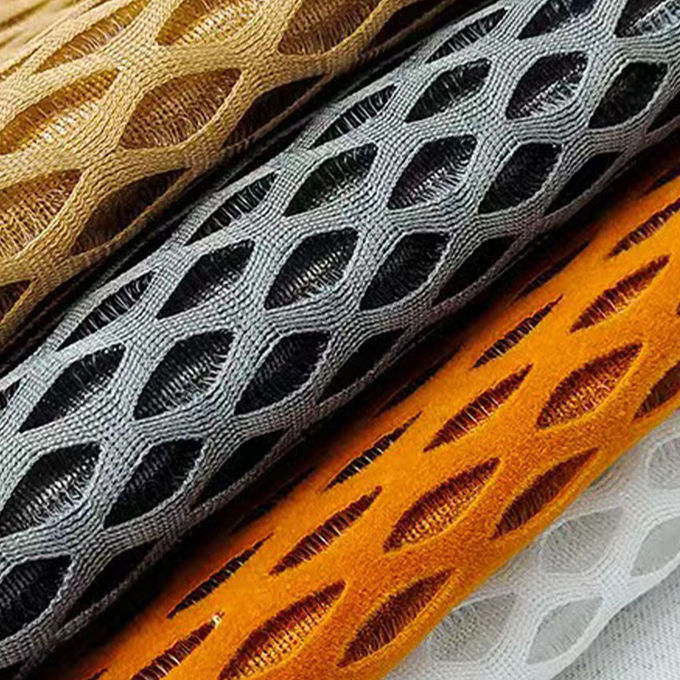 호흡성 100% 폴리에스터 스포츠  Mesh 천 3D  Mesh 천 10MM - 20MM 0